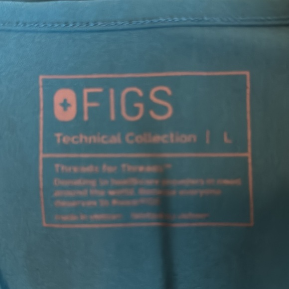 Blue Figs L/P joggers and large two pocket top - Picture 2 of 3